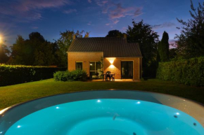 6P Vrijstaand Huis met royale tuin en Hottub